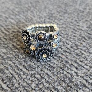 Paparazzi "On The Contrary" Ring